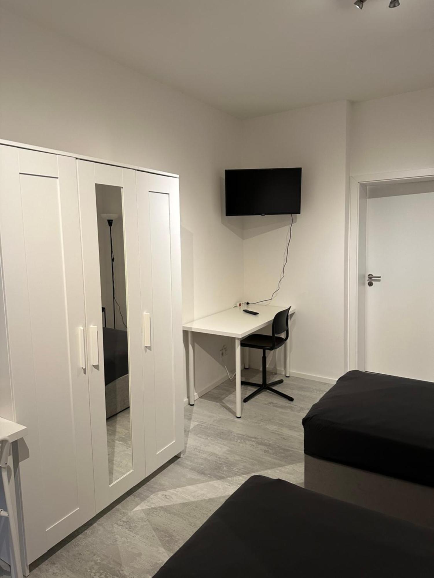Place To Sleep - Kassel: Direkt An Der Uni Exteriör bild